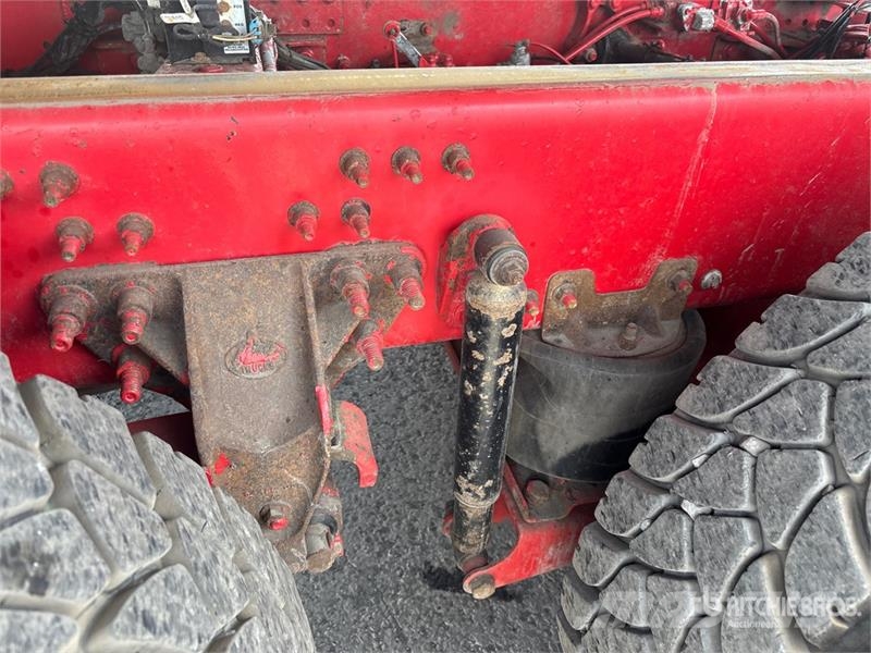 Mack Granite 8x4 Twin-Steer T/A Dump Truck Kipper