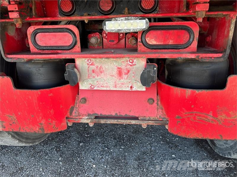Mack Granite 8x4 Twin-Steer T/A Dump Truck Lastbiler med tip