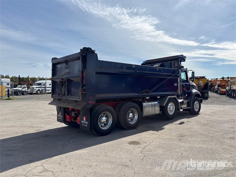 Mack Granite 8x4 Twin-Steer T/A Dump Truck Kipper