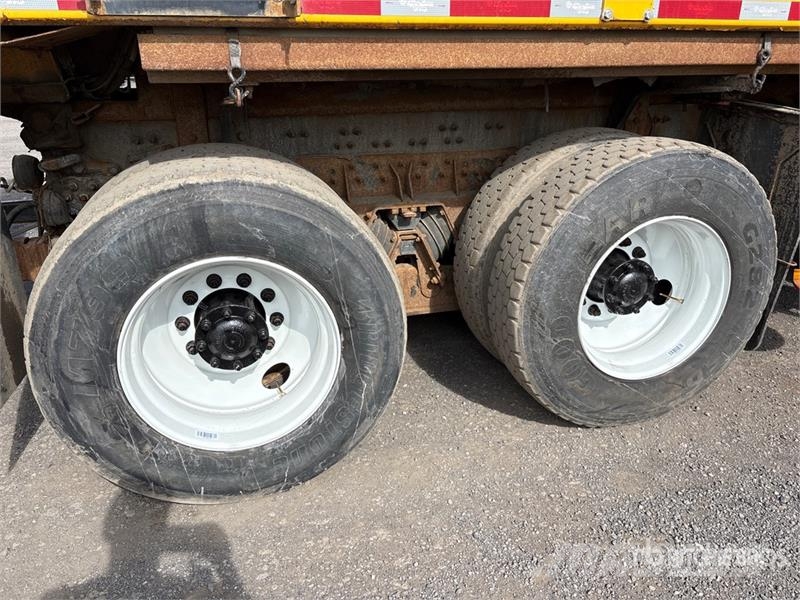 Mack GU700 6x4 Attenuator Truck Közúti karbantartó haszongépek