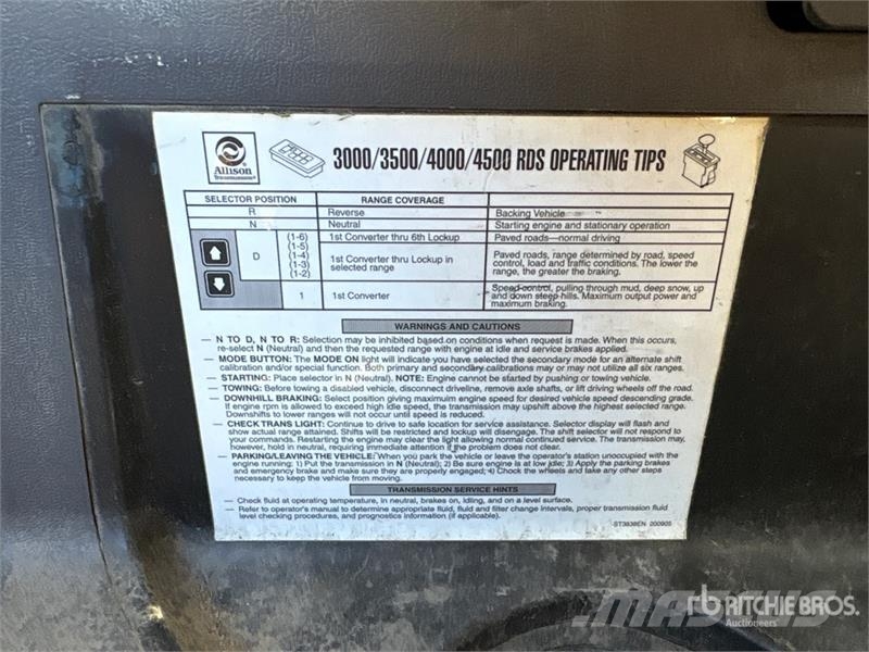Mack GU713 6x4 Émissions Altérées / Altered Emissions S Комбинированные дорожные машины