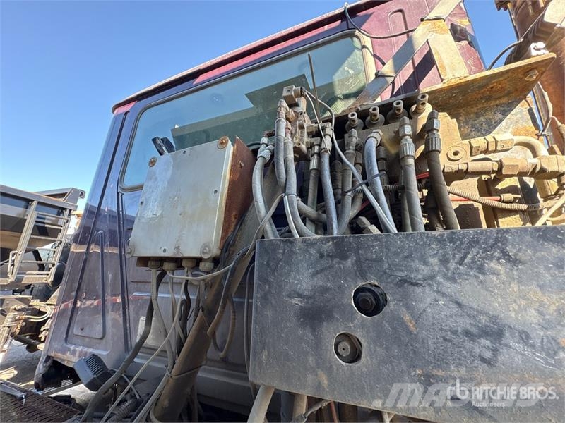 Mack GU713 6x4 Snow Plow Truck Municipal / general purpose vehicles