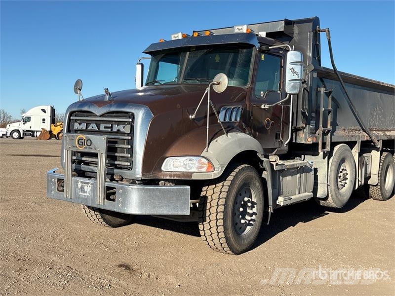 Mack GU813 Tipper trucks