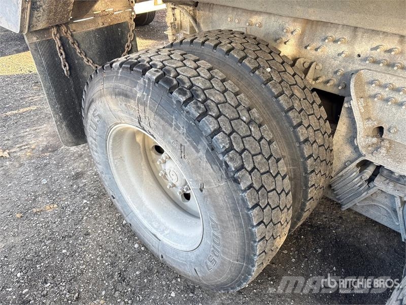 Mack GU813 Tipper trucks