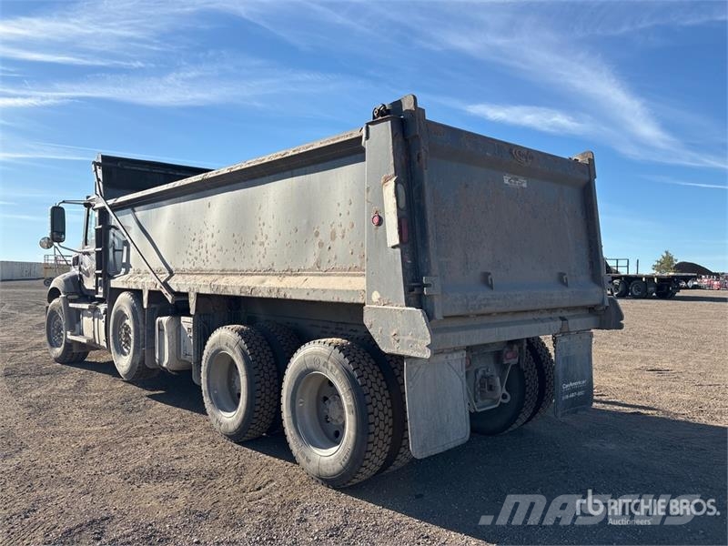 Mack GU813 Tipper trucks