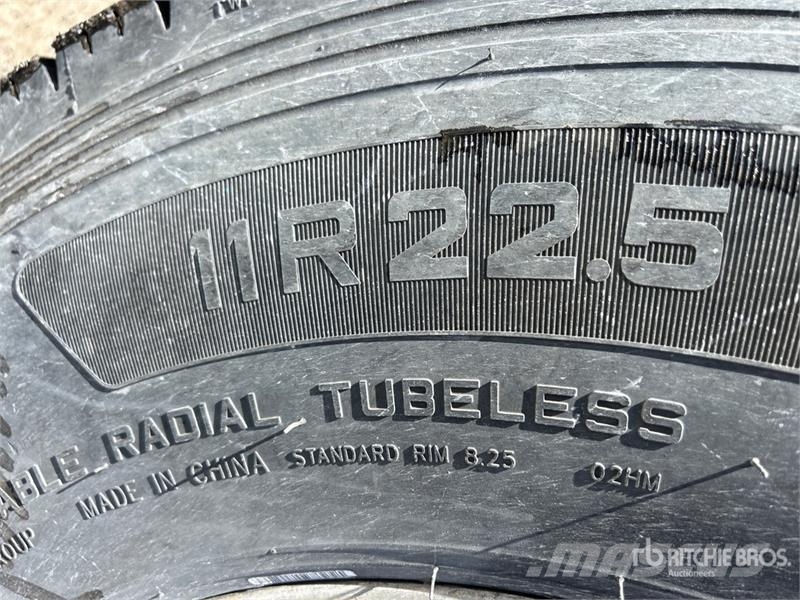 Mack GU813 Kiper tovornjaki