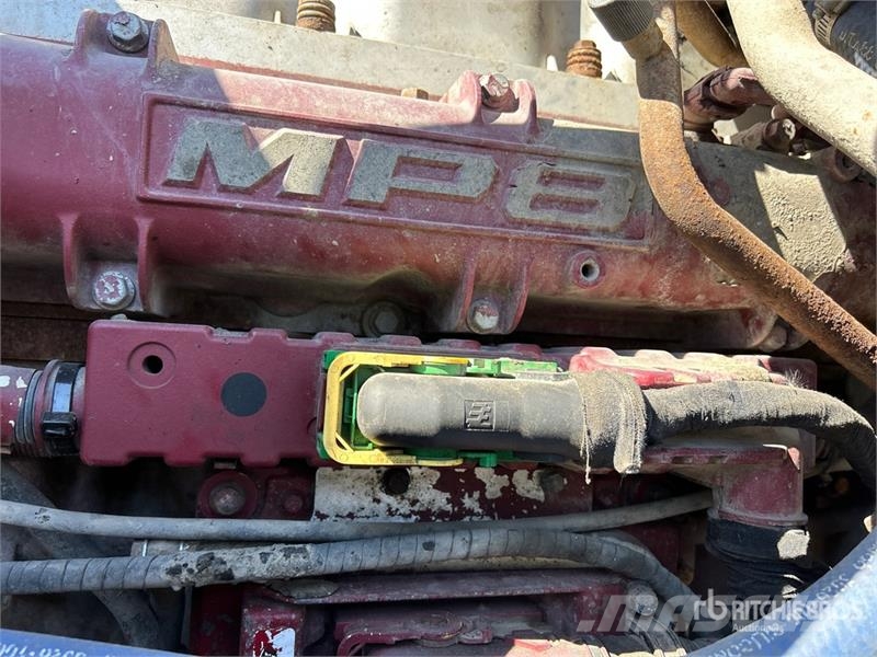 Mack GU813 Kiper tovornjaki