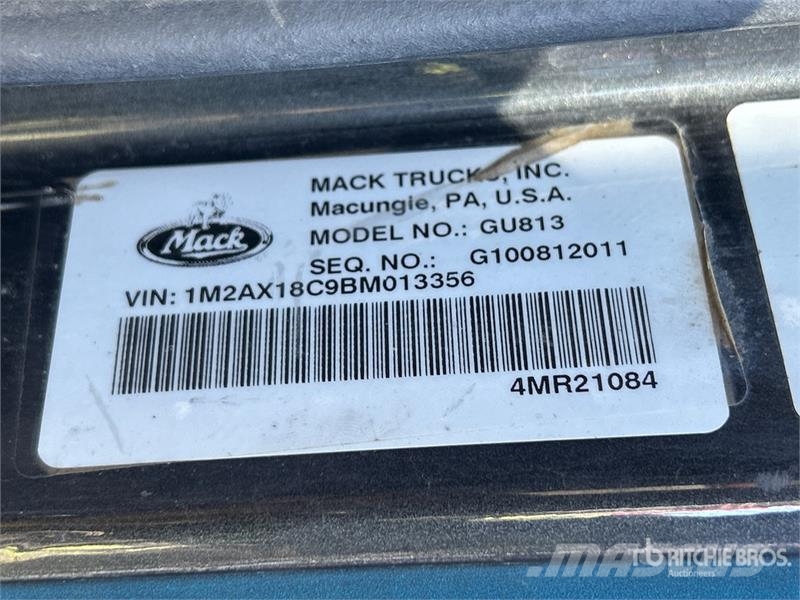 Mack GU813 Kiper tovornjaki