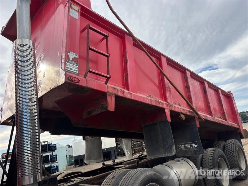 Mack GU813 Tipper trucks