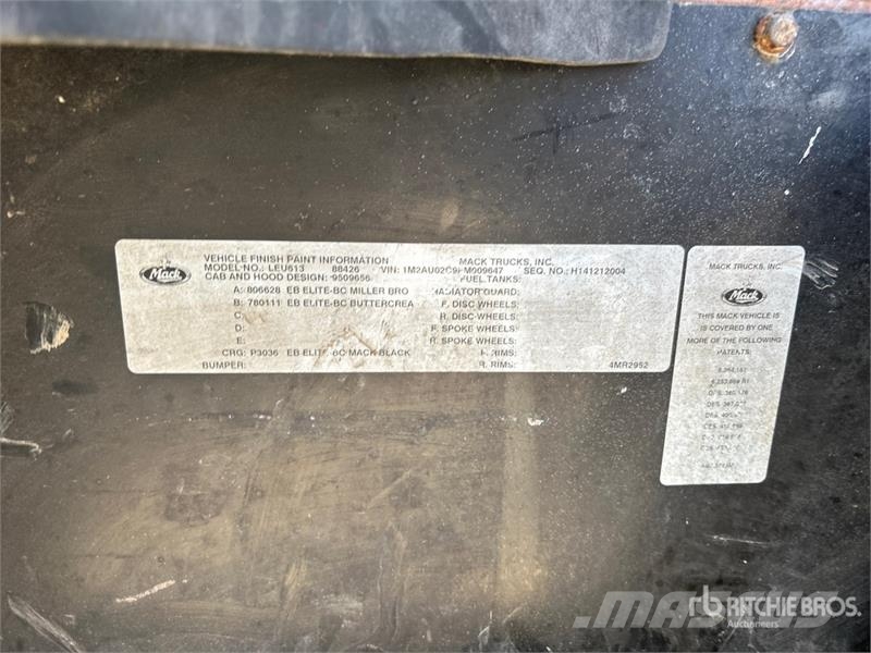 Mack LEU (TerraPro) 6x4 Side Loader Waste Collection Tr Camion dei rifiuti