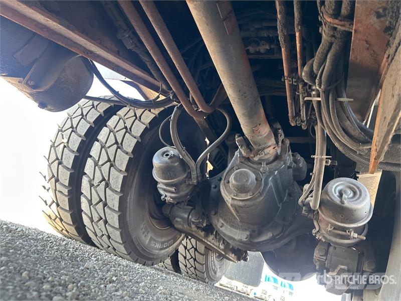 Mack LEU (TerraPro) 6x4 Side Loader Waste Collection Tr Camion dei rifiuti