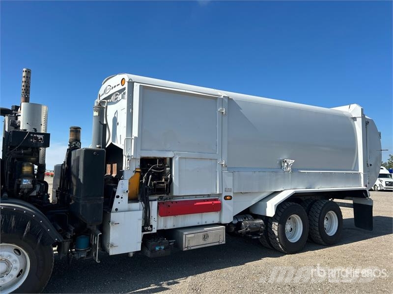 Mack LEU (TerraPro) 6x4 Side Loader Waste Collection Tr Camion dei rifiuti