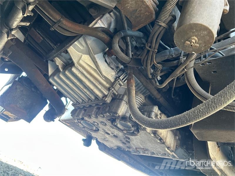 Mack LEU (TerraPro) 6x4 Side Loader Waste Collection Tr Camion dei rifiuti