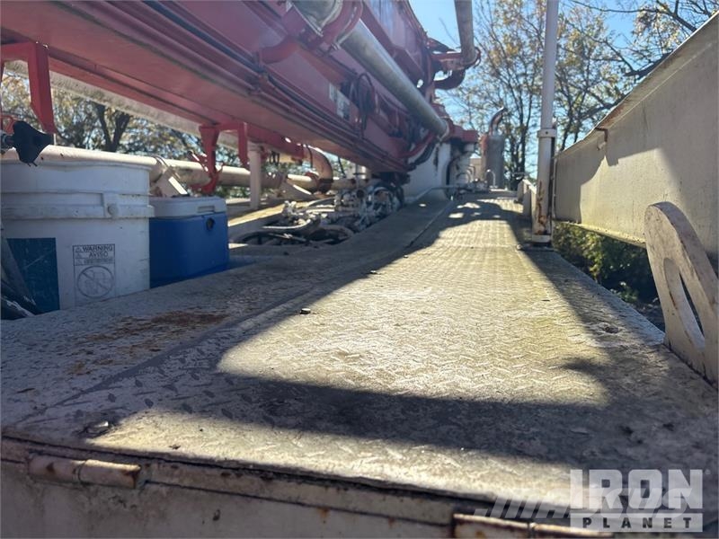 Mack MR Beton-Mischfahrzeuge