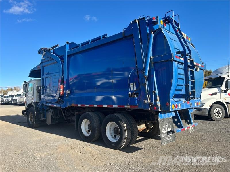 Mack MRU613 Komunalni tovornjaki