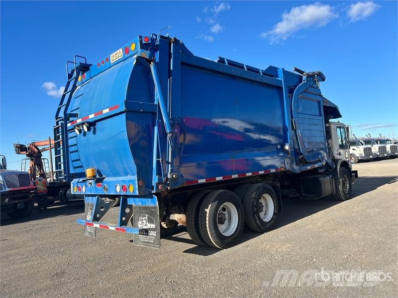 Mack MRU613 Komunalni tovornjaki