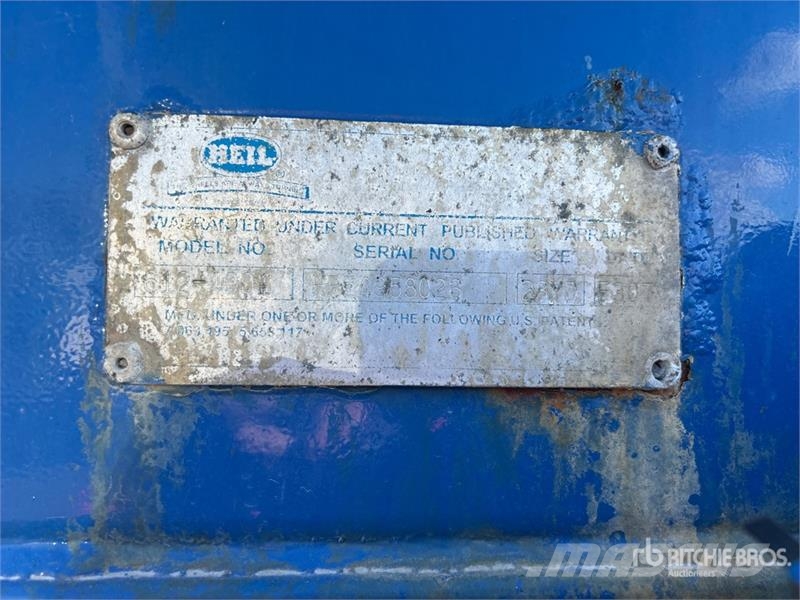 Mack MRU613 Komunalni tovornjaki