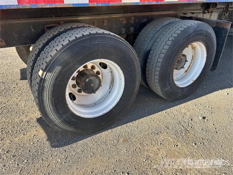 Mack MRU613 Komunalni tovornjaki