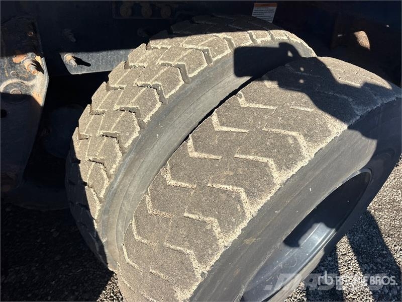 Mack MRU613 Hulladék szállítók