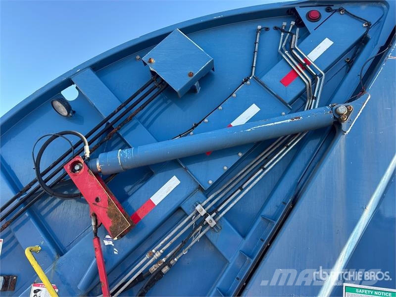 Mack MRU613 Hulladék szállítók