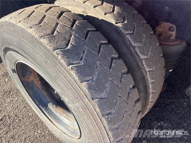 Mack MRU613 Hulladék szállítók
