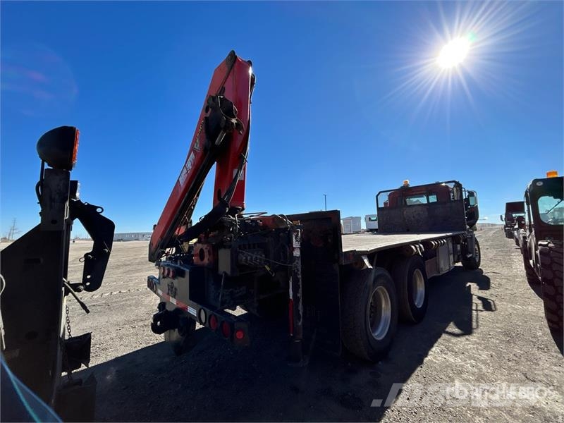 Mack PK-10000 Knuckle Boom on Mack GU533 6x4 Boom Truck Autogru
