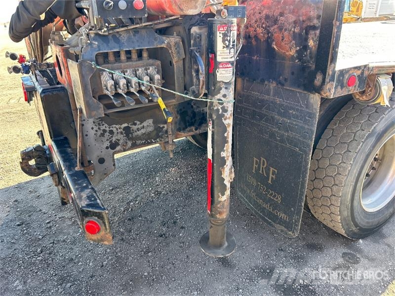 Mack PK-10000 Knuckle Boom on Mack GU533 6x4 Boom Truck Autogru