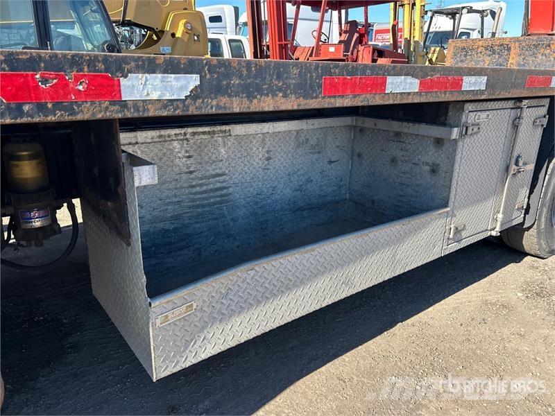 Mack PK-10000 Knuckle Boom on Mack GU533 6x4 Boom Truck Autogru