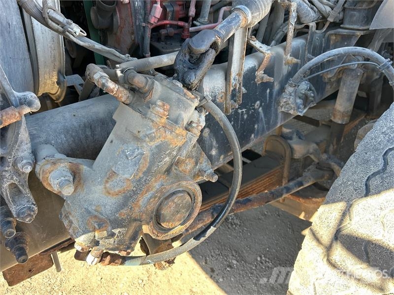 Mack PK-10000 Knuckle Boom on Mack GU533 6x4 Boom Truck Autogru