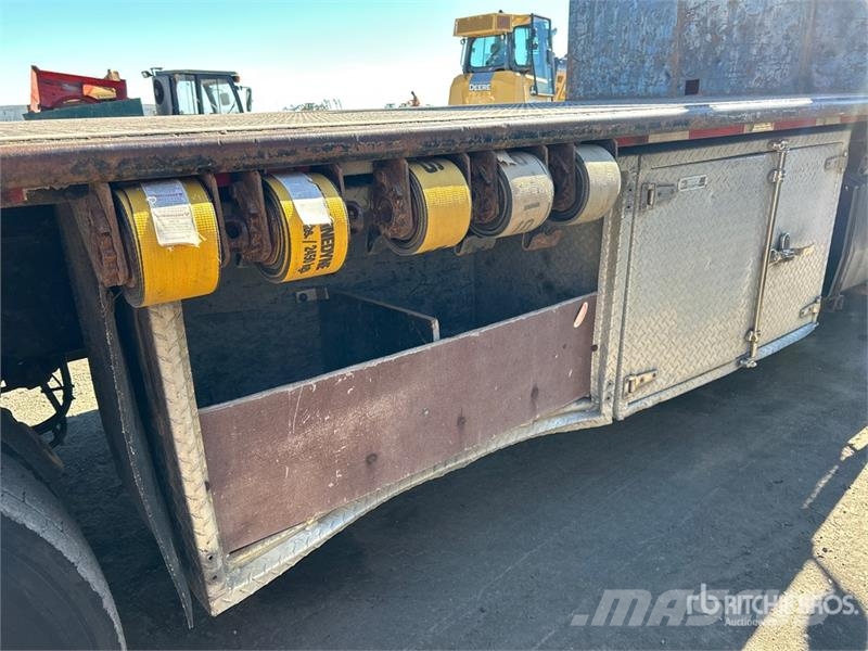 Mack PK-10000 Knuckle Boom on Mack GU533 6x4 Boom Truck Autogru