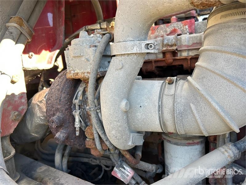 Mack PK-10000 Knuckle Boom on Mack GU533 6x4 Boom Truck Autogru