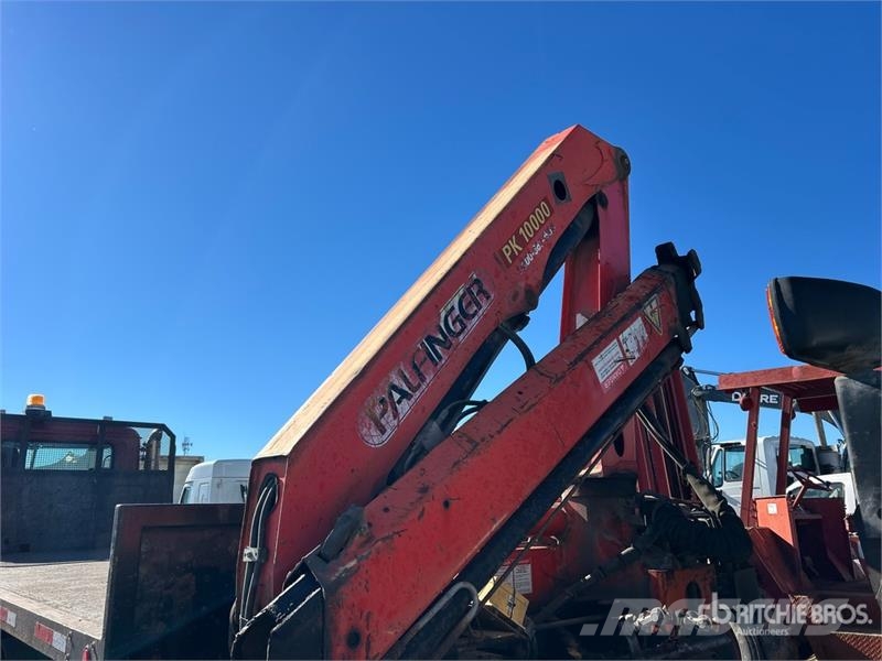 Mack PK-10000 Knuckle Boom on Mack GU533 6x4 Boom Truck Autogru