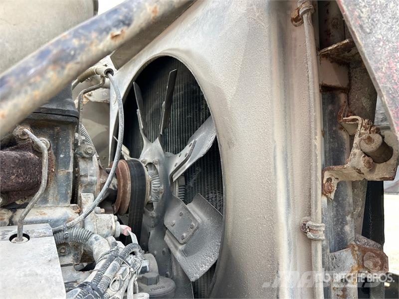 Mack RB690S Concrete trucks