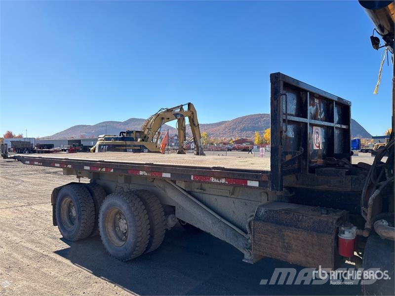 Mack RB690S 6x4 Roll-Off Truck Kravas automašinas konteineru vedeji