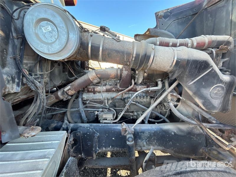 Mack RW613 Vilcēji