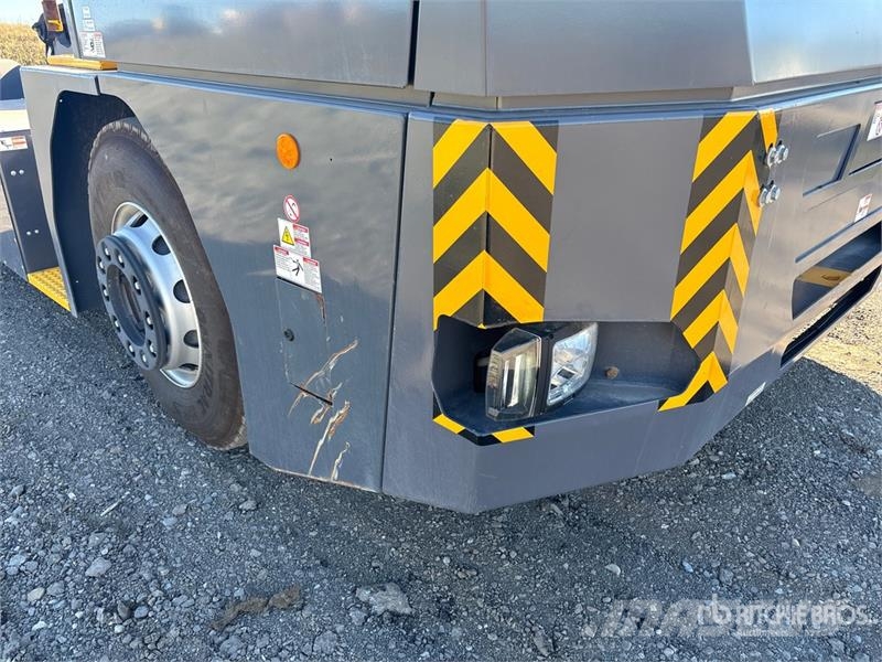 Mafi T230e 6x2 Electric Spotter Truck Terminalivedukid