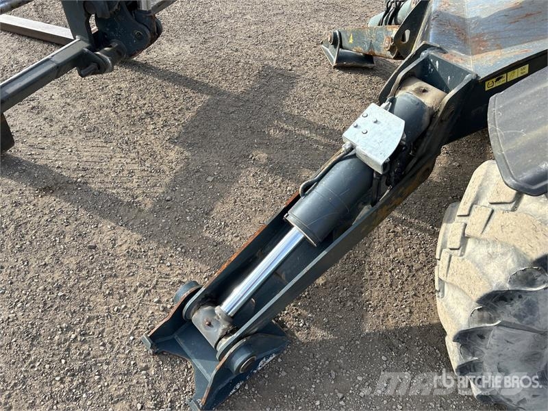 Magni TH5.5.19 Telehandler 텔러 핸들러