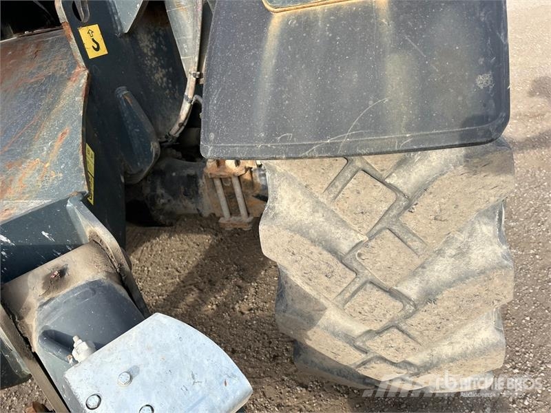 Magni TH5.5.19 Telehandler 텔러 핸들러