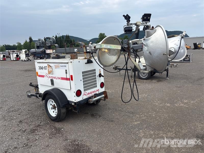Magnum MLT3060K Mobiele lichtmasten