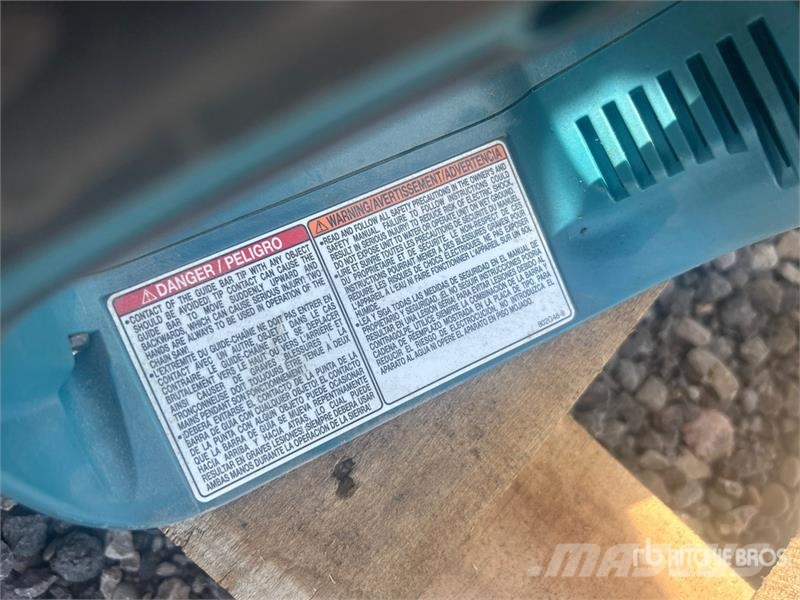 Makita 1511 Electric Chain Saw Moottori- ja raivaussahat