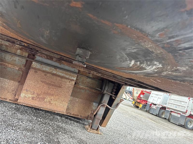 Manac 13148 S/A Lowboy Trailer Низькорамні причепи