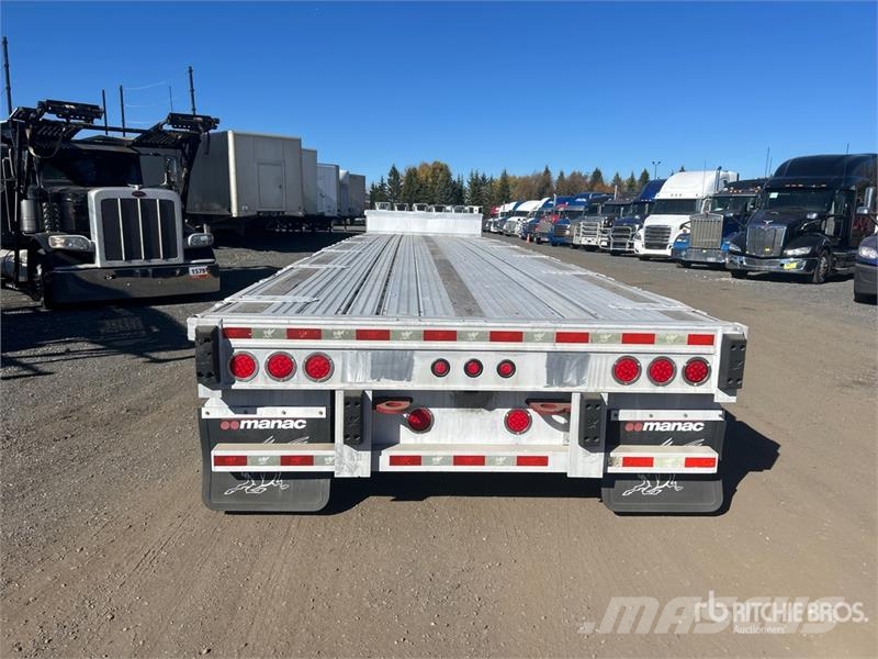 Manac 13348B409 48 ft Tri/A Step Deck Trailer Mélybölcsős