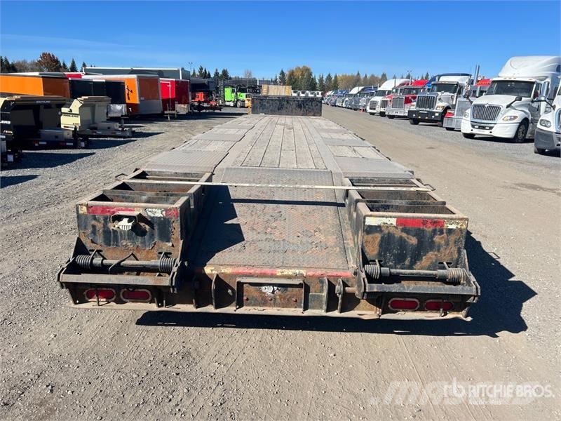 Manac 13353 53 ft Tri/A Step Deck Trailer Mélybölcsős