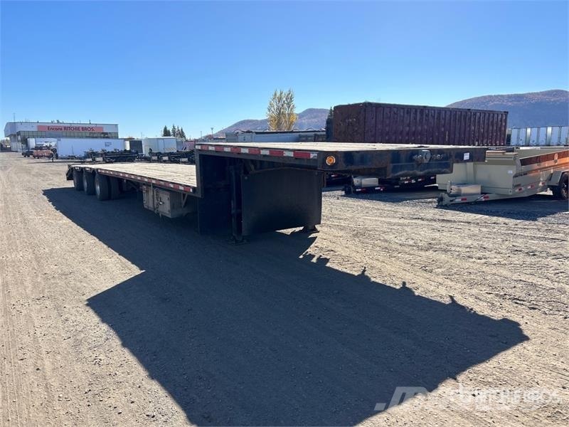 Manac 13353 53 ft Tri/A Step Deck Trailer Mélybölcsős