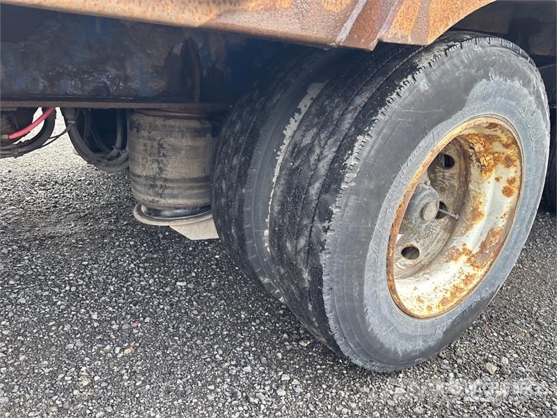 Manac 13353A000 53 ft Tri/A Step Deck Trailer لوادر منخفضة