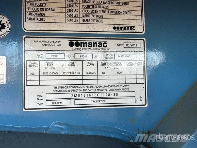 Manac 14353 Tri/A 53 ft - 72 ft Extendable Step Deck Tra 平板拖车