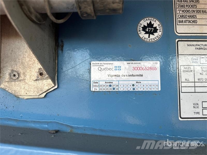 Manac 14353 Tri/A 53 ft - 72 ft Extendable Step Deck Tra 平板拖车