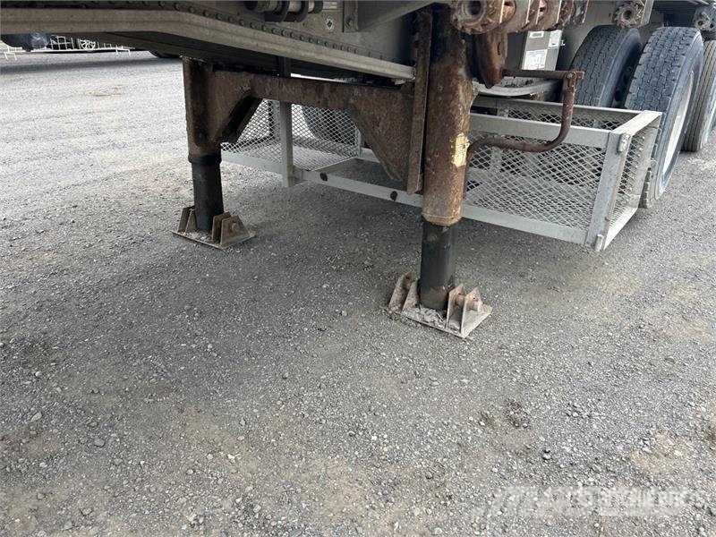 Manac 28 ft Quad/A Super B-Train Lead Flatbed Trailer Prikolice platforme/otvoreni sanduk