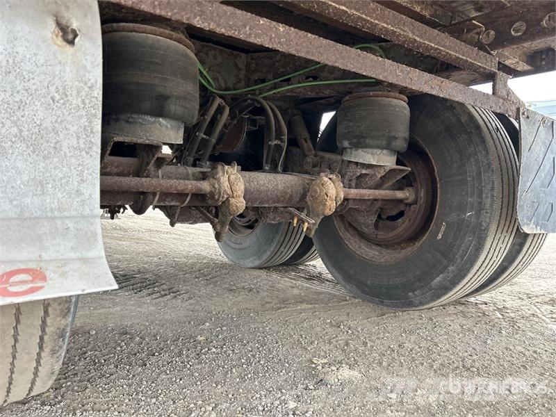 Manac 38 ft T/A Van Trailer Прицепы-фургоны