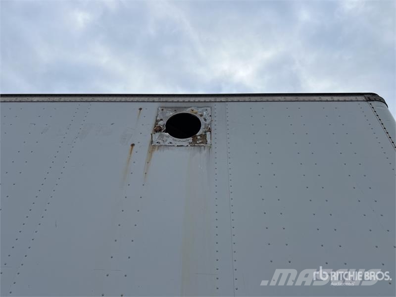 Manac 38 ft T/A Van Trailer Прицепы-фургоны